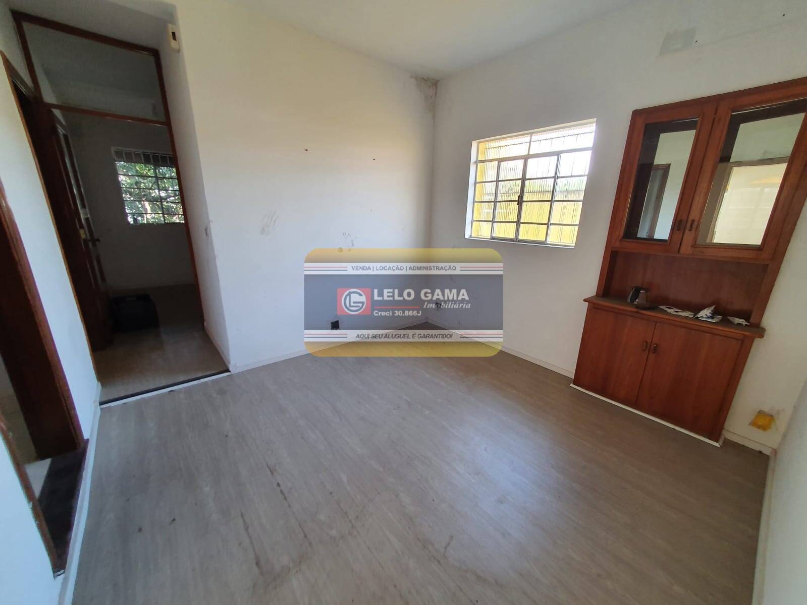 Prédio Inteiro para alugar com 2 quartos, 200m² - Foto 4