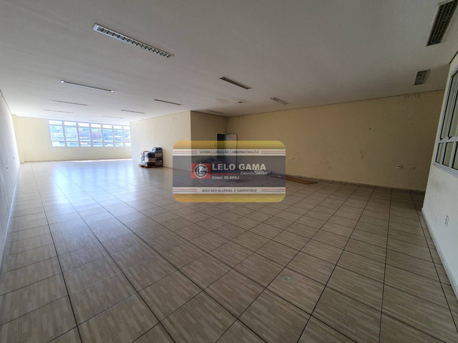 Loja-Salão para alugar, 250m² - Foto 1