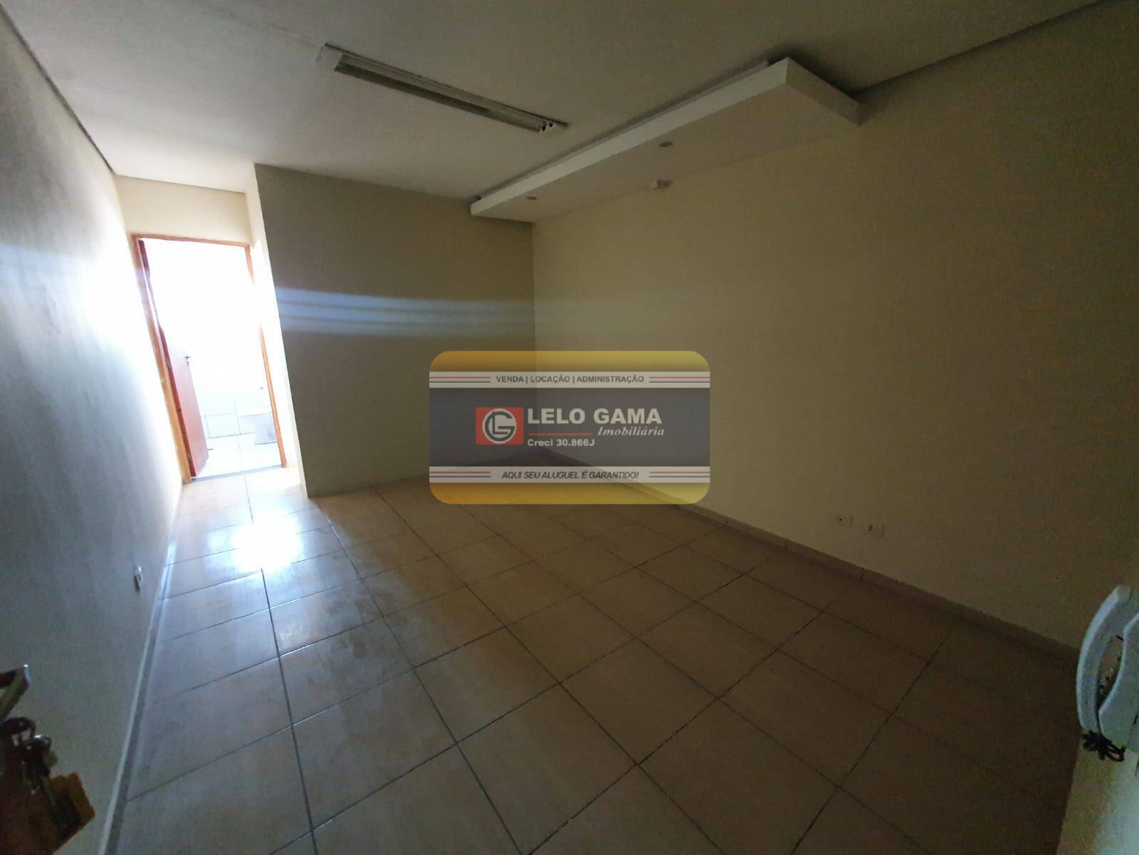 Prédio Inteiro para alugar, 24m² - Foto 2