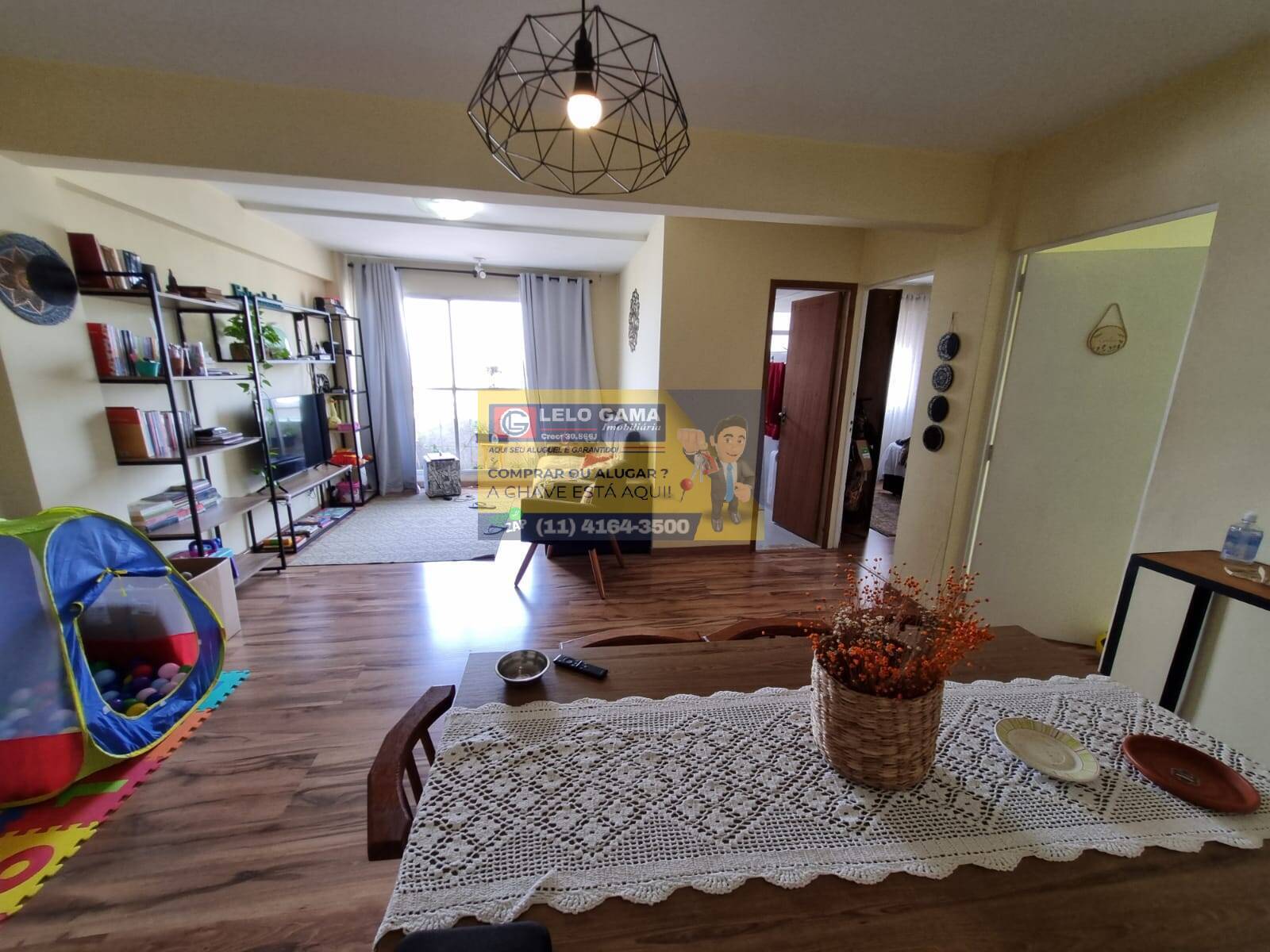 Apartamento à venda com 2 quartos, 84m² - Foto 2