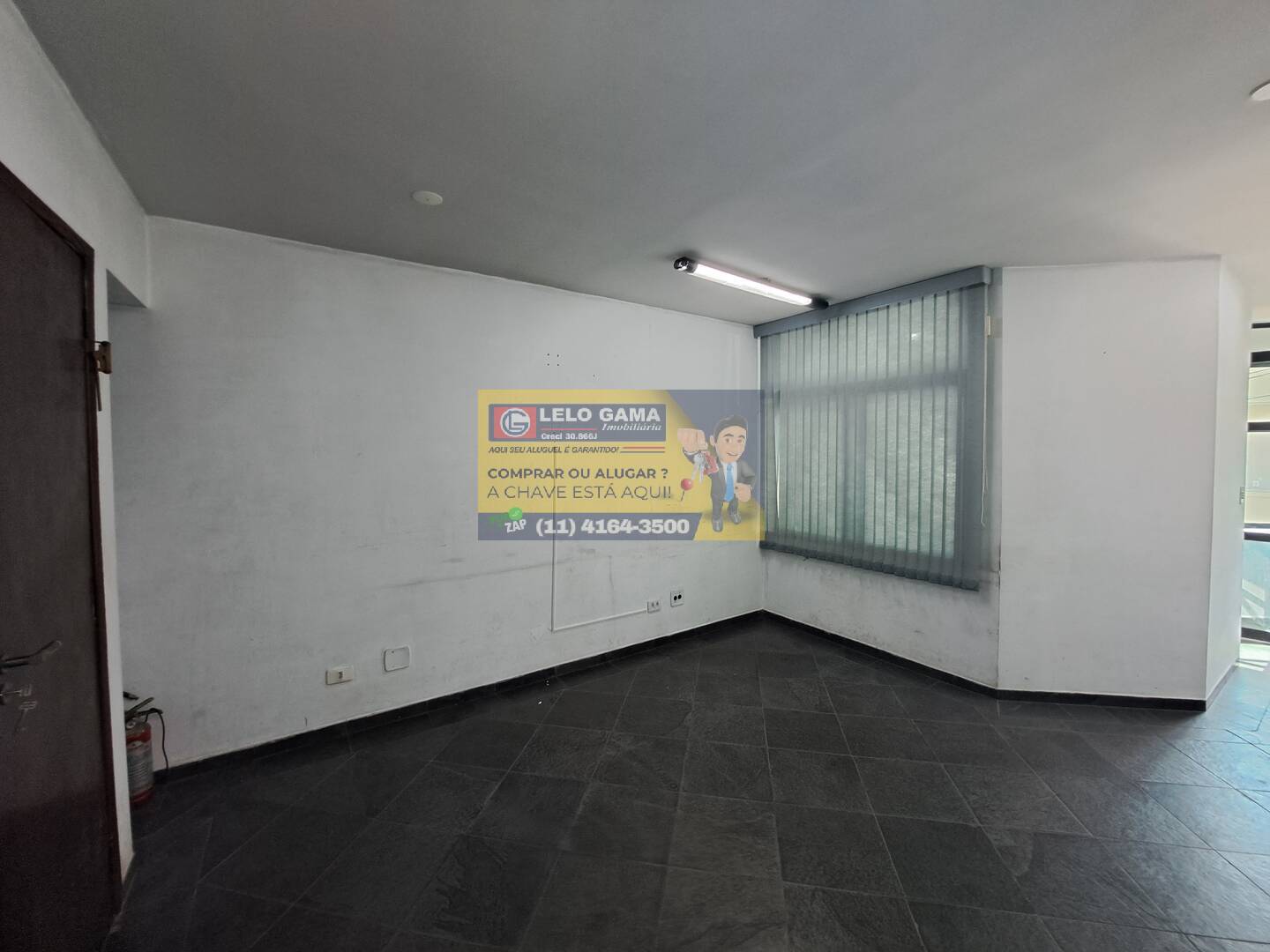 Prédio Inteiro para alugar, 30m² - Foto 1