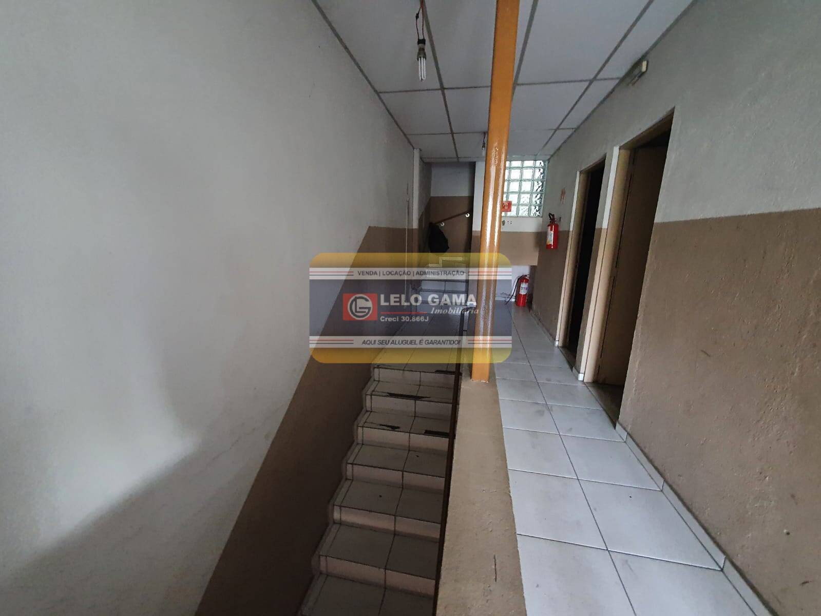 Prédio Inteiro para alugar, 54m² - Foto 4